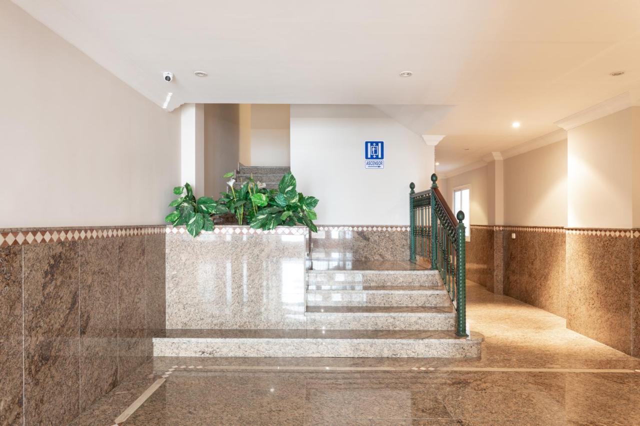Rooms & Suites Loft 2E Deluxe Edition Arrecife ภายนอก รูปภาพ
